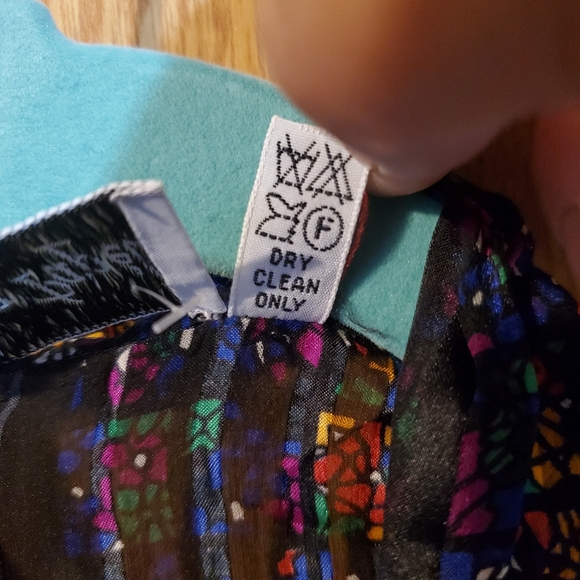 Vintage Adrianna Papell stained glass printed silk blouse size 6 - Picture 9 of 12